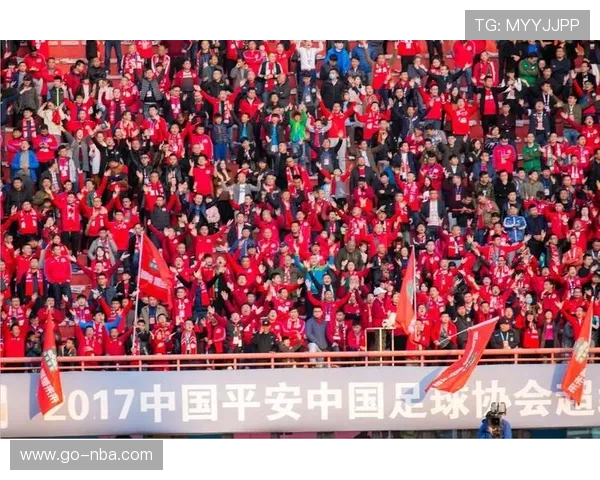 中超联赛官方手游震撼上线打造沉浸式足球体验引爆年轻球迷热情 中超联赛官方手游震撼上线打造沉浸式足球体验引爆年轻球迷热情